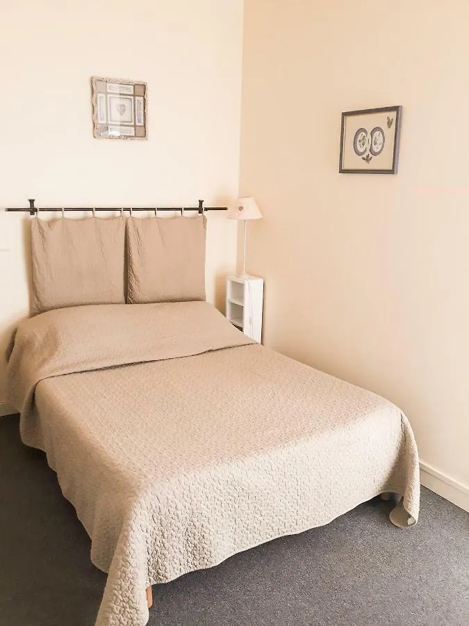 *** Hotel Auberge des Balastres Fontvieille France
