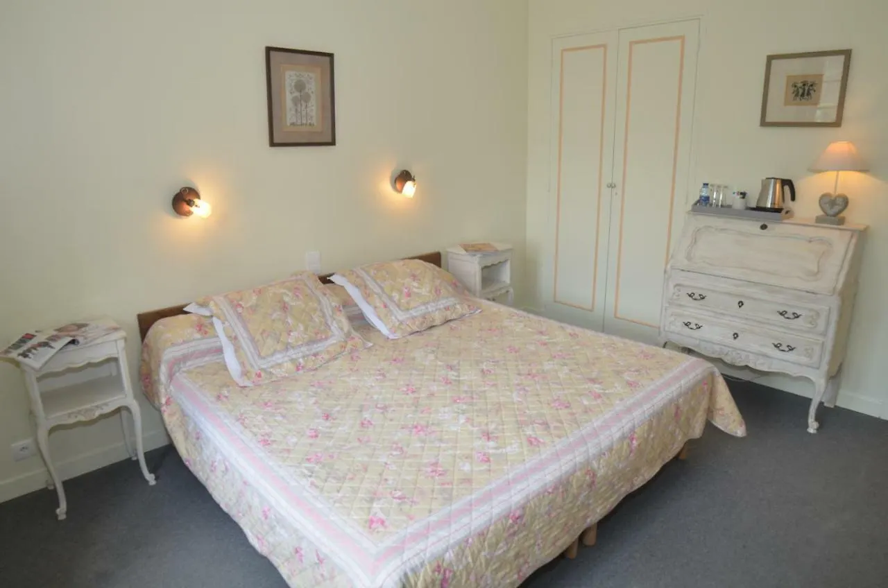 Hotel Auberge des Balastres Fontvieille